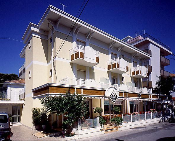 Hotel Tulipe Nazionale Riccione Exterior photo